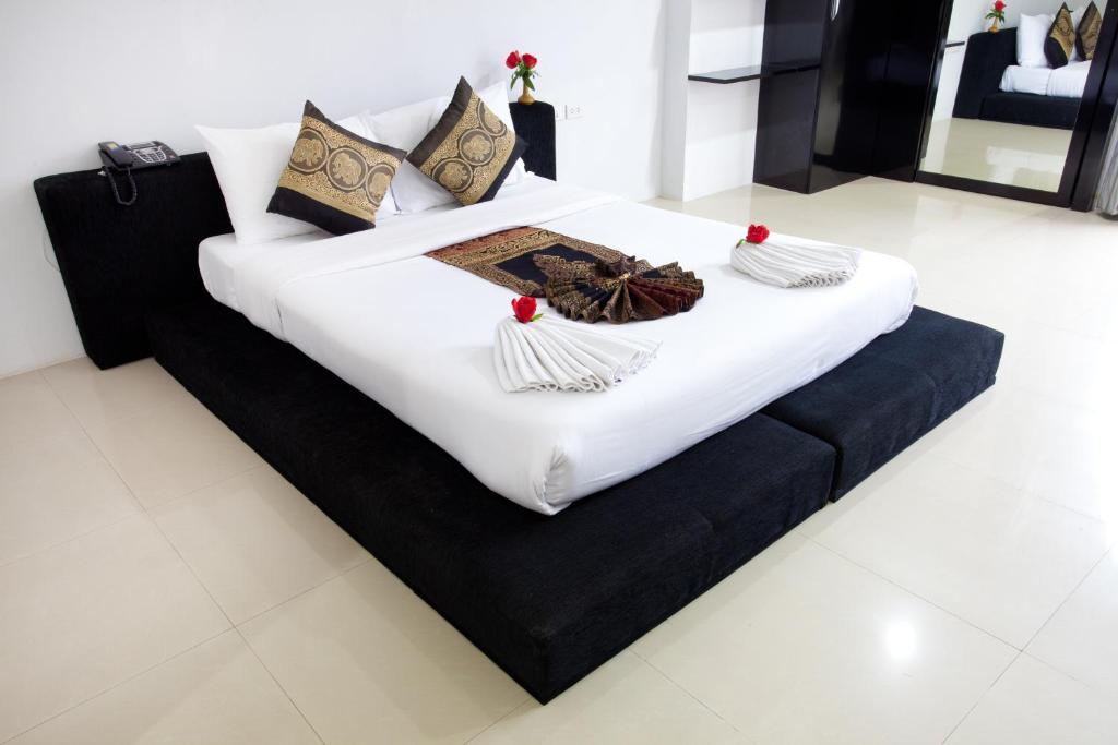 Lars-Lita Residence Patong Δωμάτιο φωτογραφία