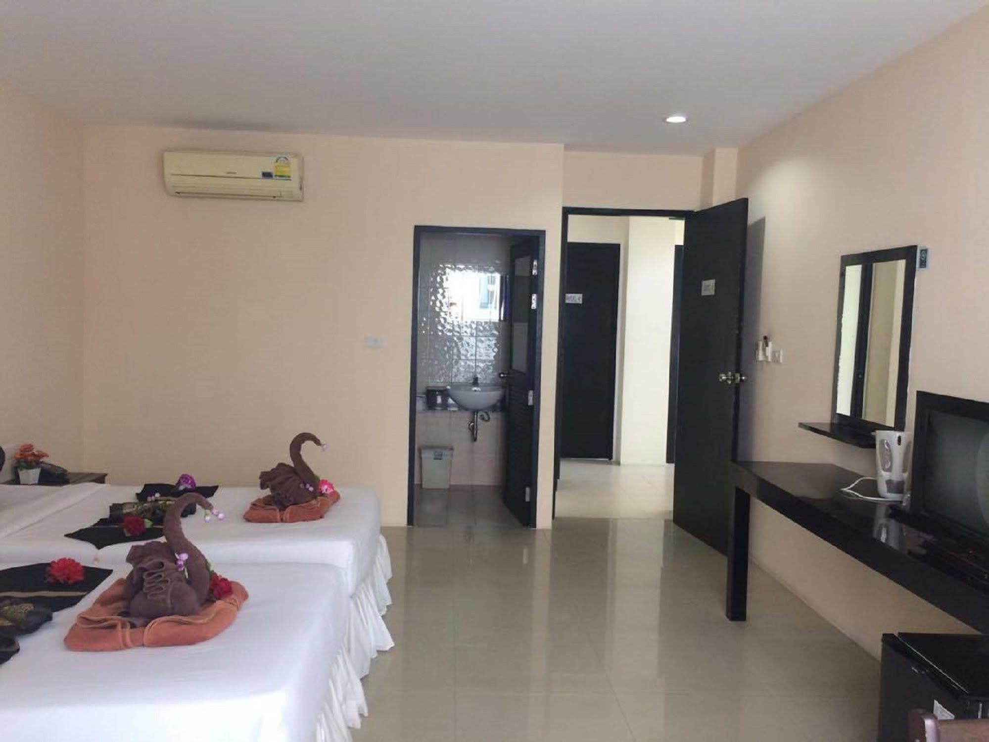 Lars-Lita Residence Patong Εξωτερικό φωτογραφία